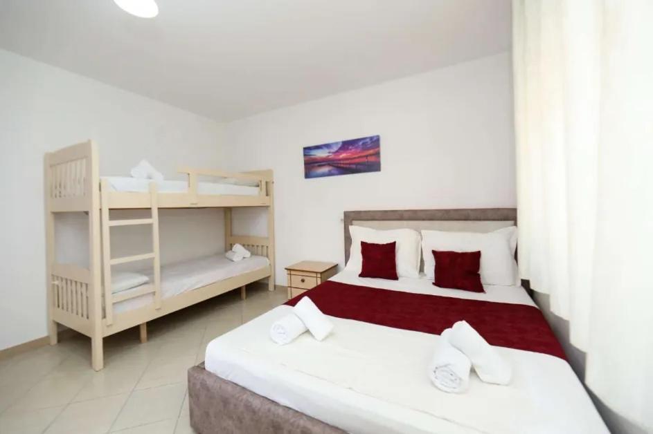 Vila Agolli Vlorë Exterior foto
